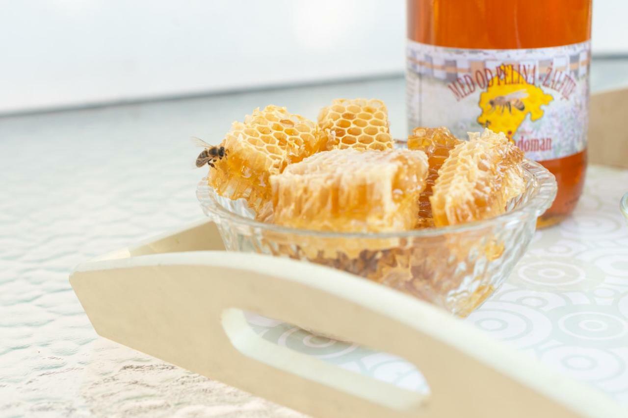 Honey Farm House Virpazar Exteriör bild